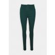 Vero Moda Hot Seven mr slim push up pant sea moss 