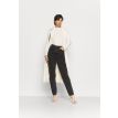 Vero Moda Zoe shr mom jeans BA295 black 